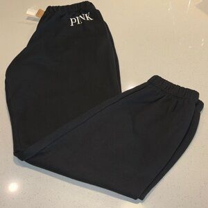 Victoria/pink classic sweatpants. Never been worn.